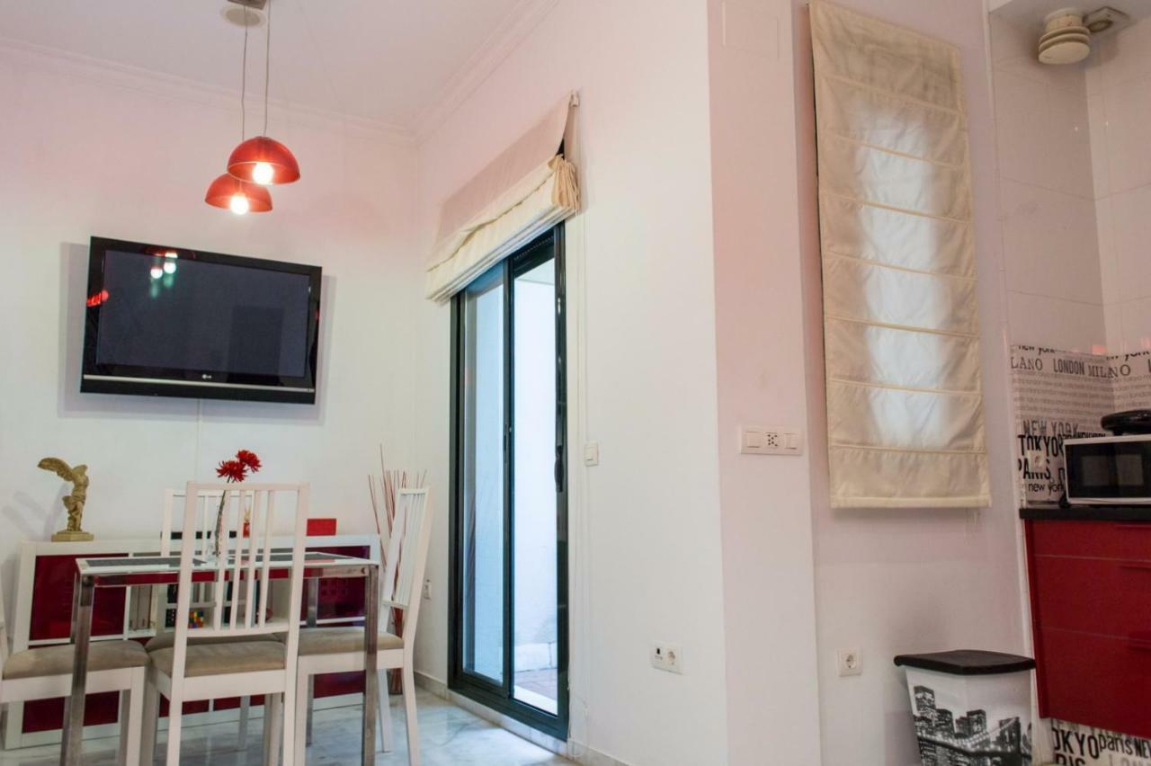 Apartamentos Rg Triana, Calle Castilla Con Patio Σεβίλλη Εξωτερικό φωτογραφία